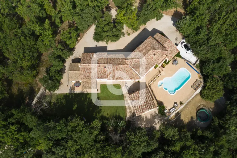Huis in Fayence, Provence-Alpes-Cote D'azur 10050221