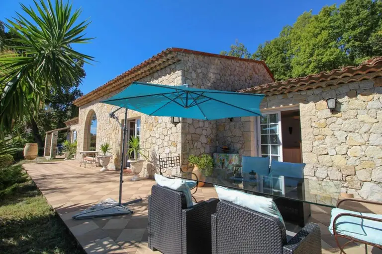 Huis in Fayence, Provence-Alpes-Côte d'Azur 10112434
