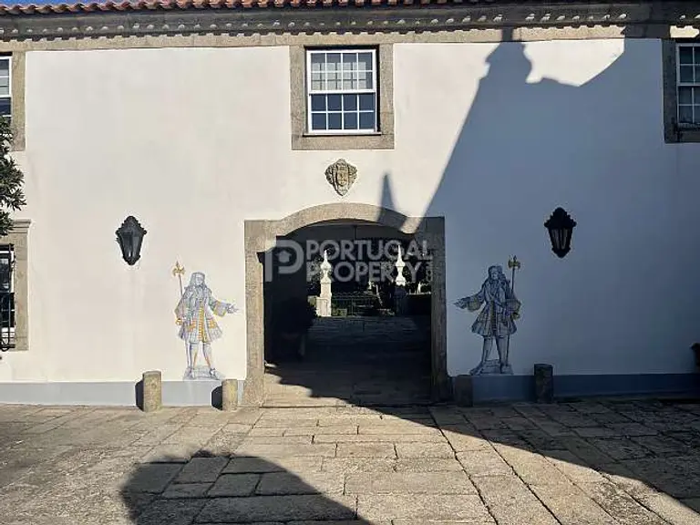 House in Porto, Porto District 10176403