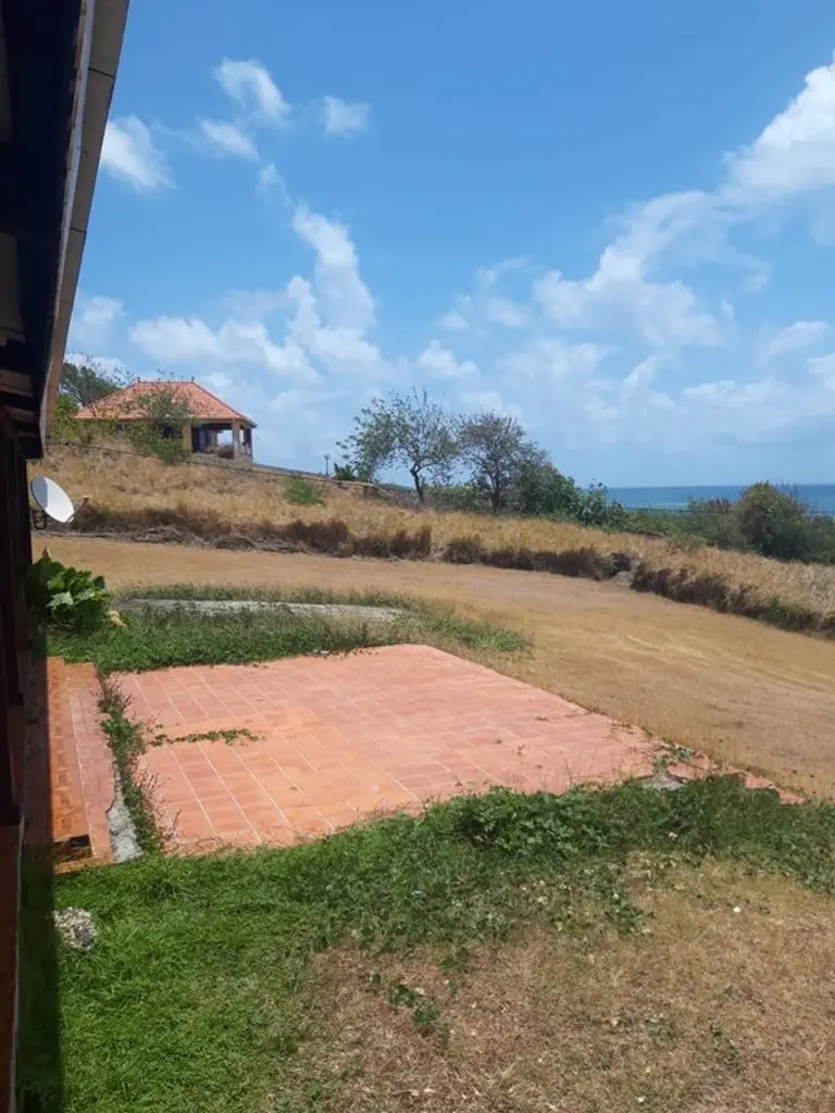 Land in Le Vauclin, Martinique 10812077