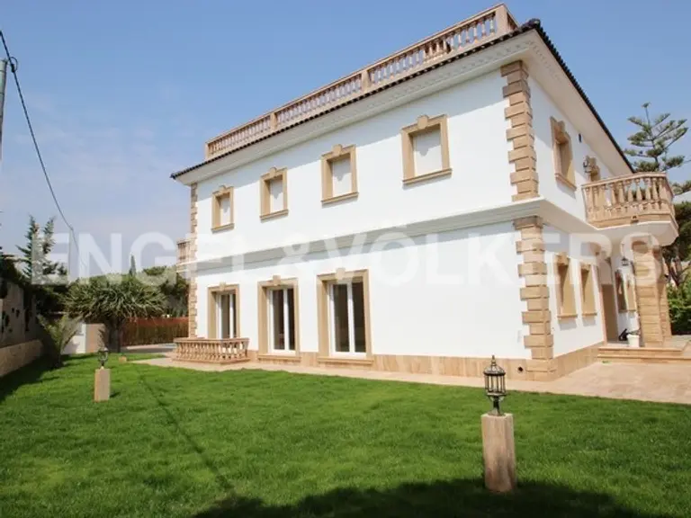 House in Torrevieja, Valencian Community 10833135