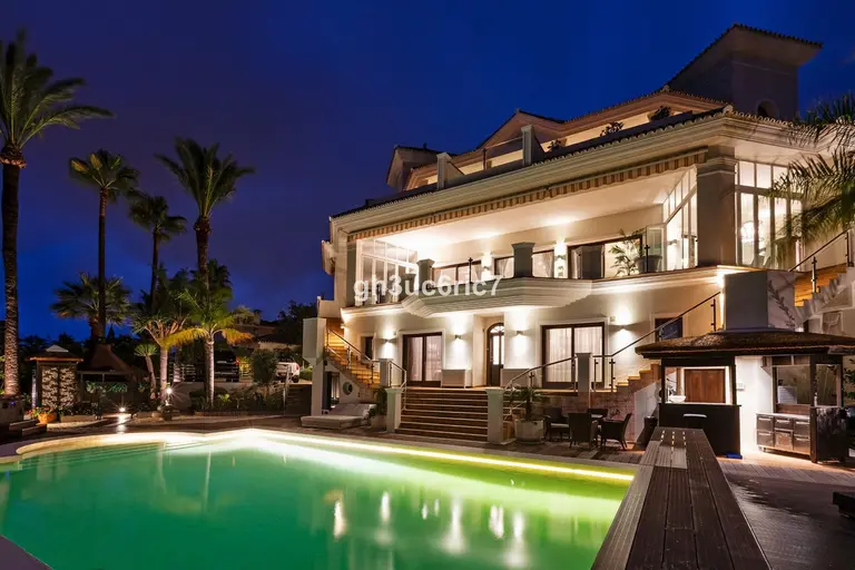 House in Marbella, Andalucía 10892357