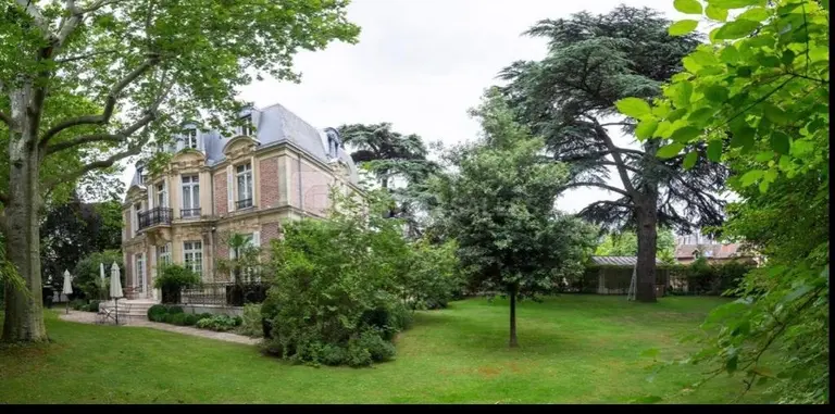 House in Croissy-sur-Seine, Yvelines 11110326